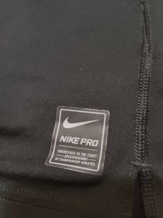 Футболка NIKE PRO L комперссионная