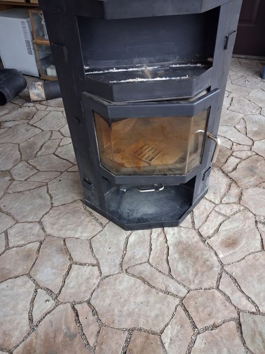 Kominek w dobry stanie