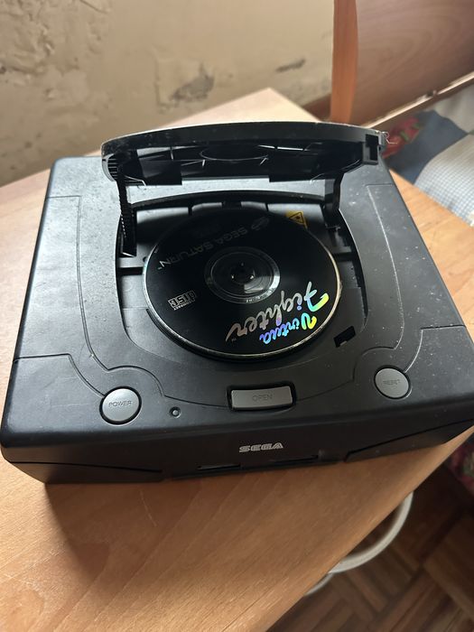 Consola SEGA Saturn s/ comandos