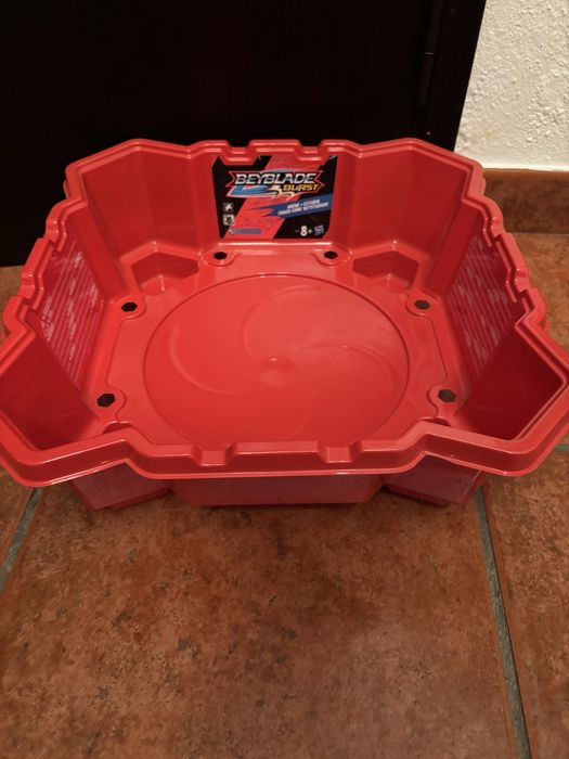 Arena beyblade burst