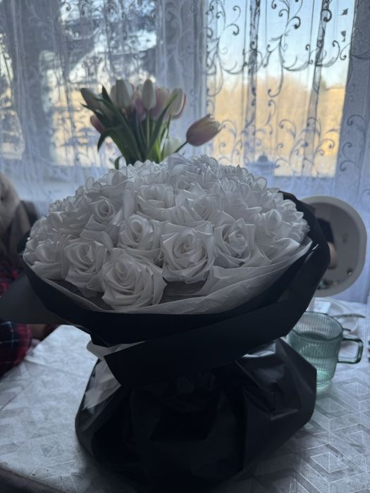 букет з атласної стрічки , 51 роза