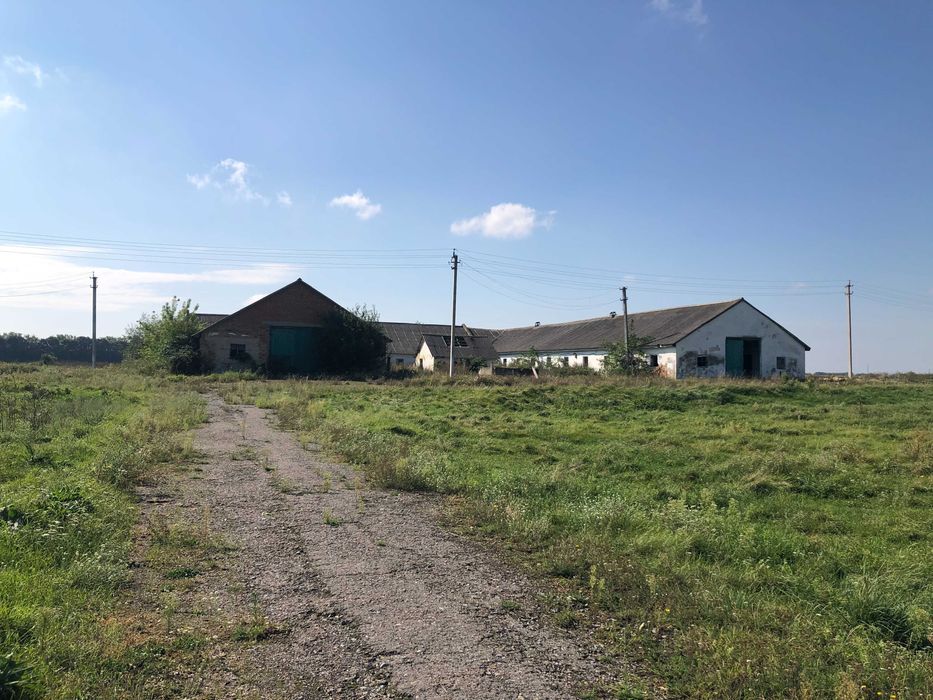 комплекс будівлі ферми c. Квітневе