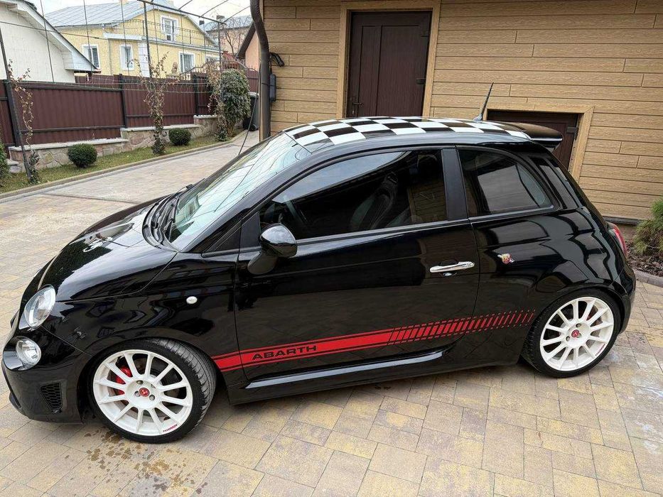 Abarth Fiat 500 2014