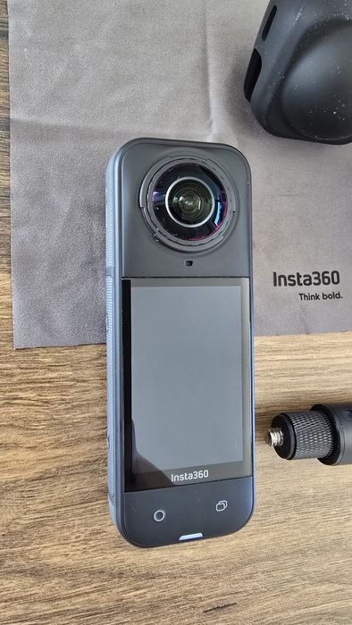 Insta 360 x5 kijek 120