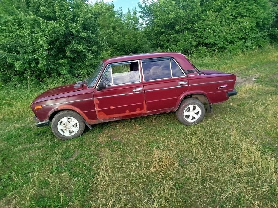 В продаже ваз 2106 в чудовому стані без вкладень