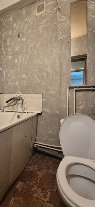 Продам 1 к квартиру, р-н Центра.