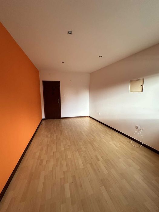 Aluga-se Apartamento T2