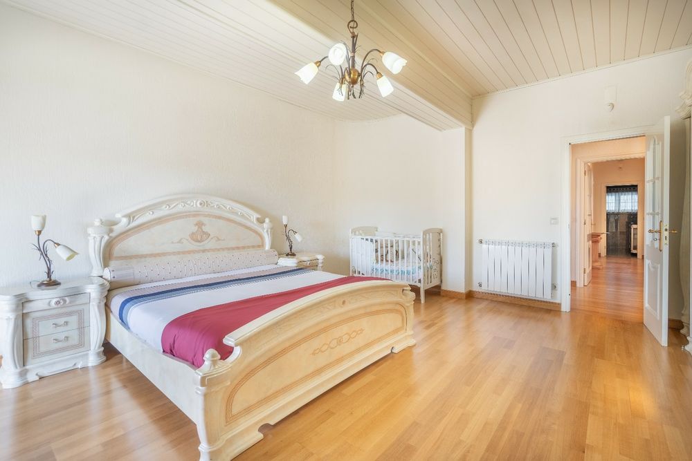 Cama bébé / berço completo com asseçórios Zippy