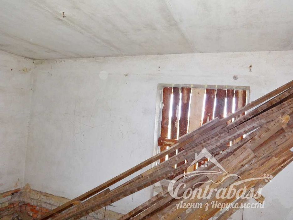 Цегляний будинок 79,4 м² 100 км. до Києва. Заведено 380В