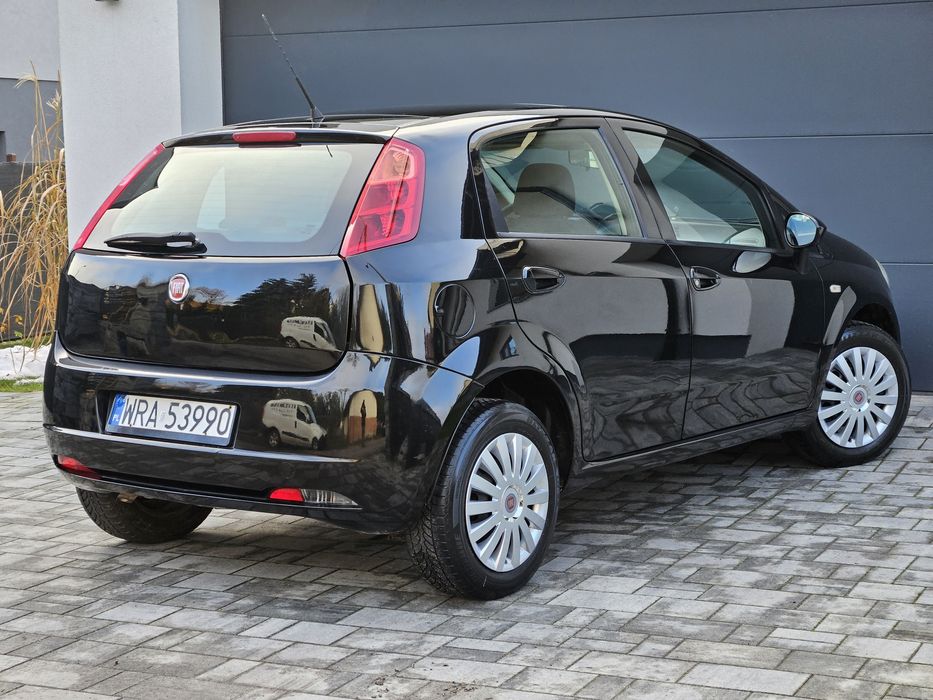 Fiat Grande Punto # 2009 # 1.4 b # PANORAMA # Climatronic # 5 d #Zarej