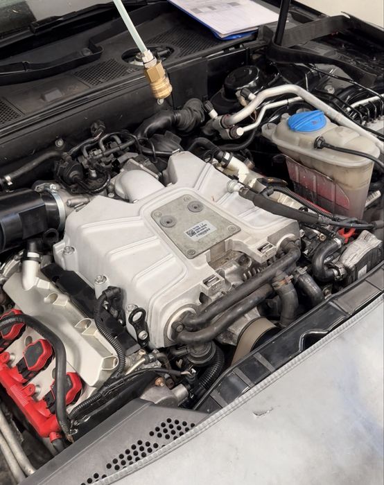 Motor Audi S4/S5 3.0 TFSI CAKA 333 cv completo — com avaria