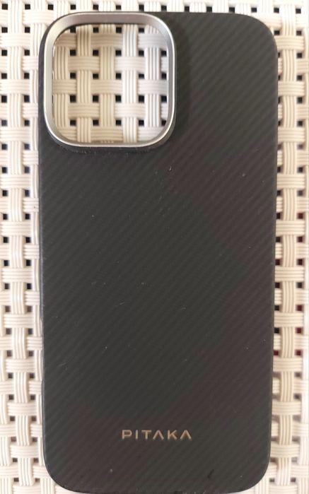 Качественный чехол "Pitaka' для Iphone 16 Prro Max