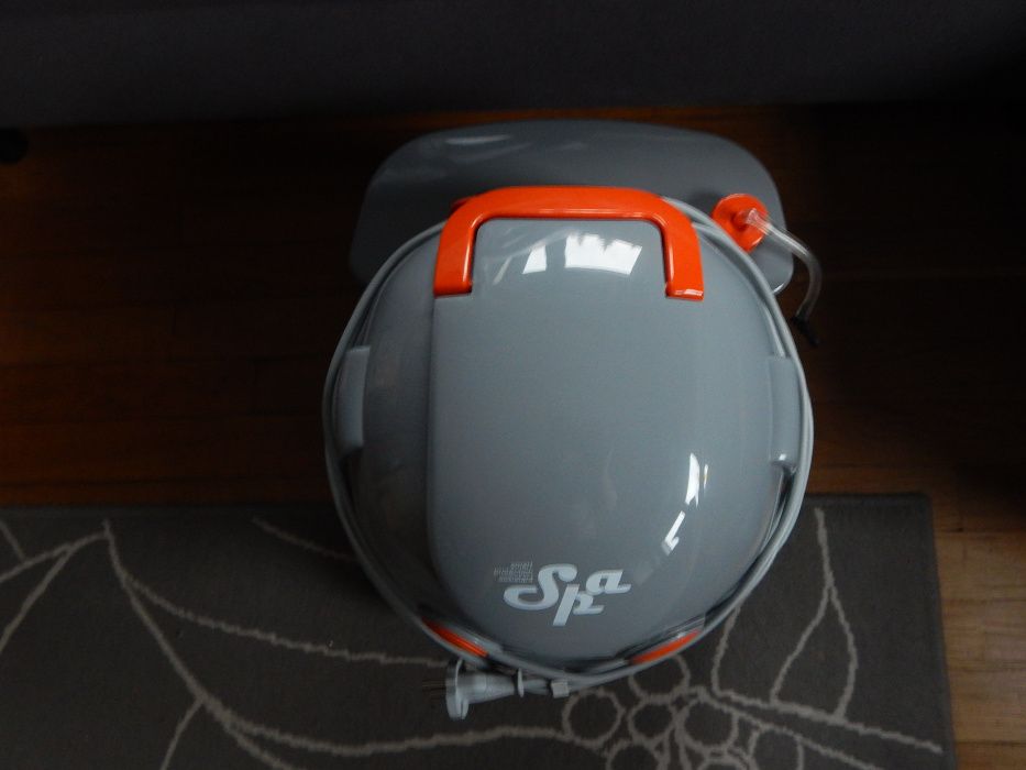 Robot czyszczący SPA 6 w 1