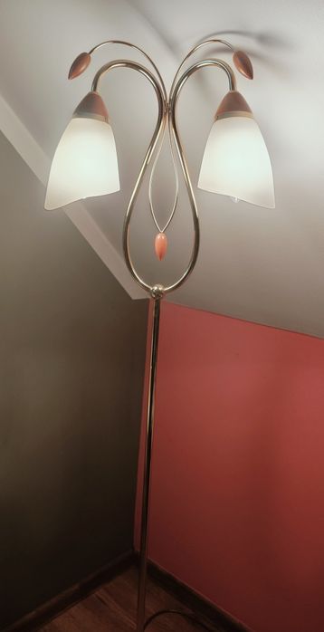 Lampa stojąca kolor złoty