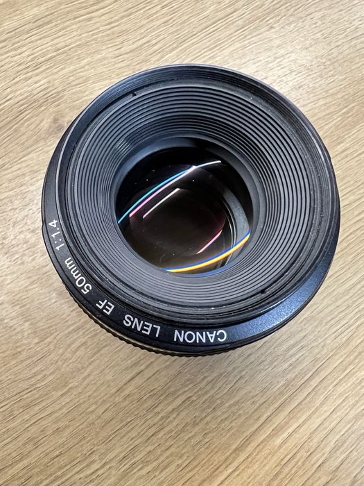 Canon  50mm 1.4