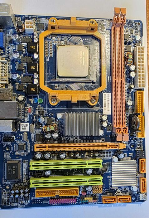 AMD комплект:AM3 Phenom II X4 945(3.0)/Biostar A780L v.6/8Gb DDR2 800