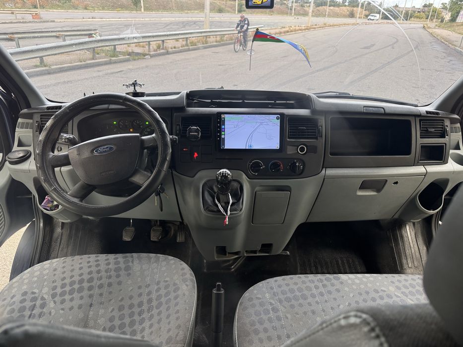 Ford Tranzit 2,4