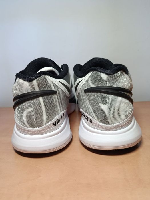 Баскетбольні кросівки Nike Kyrie 8 43, 44,45,45,5р.