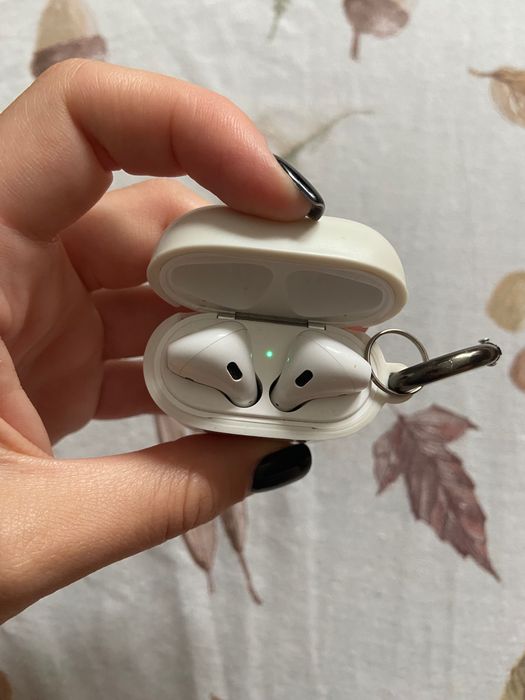 Навушники Apple AirPods 2 white