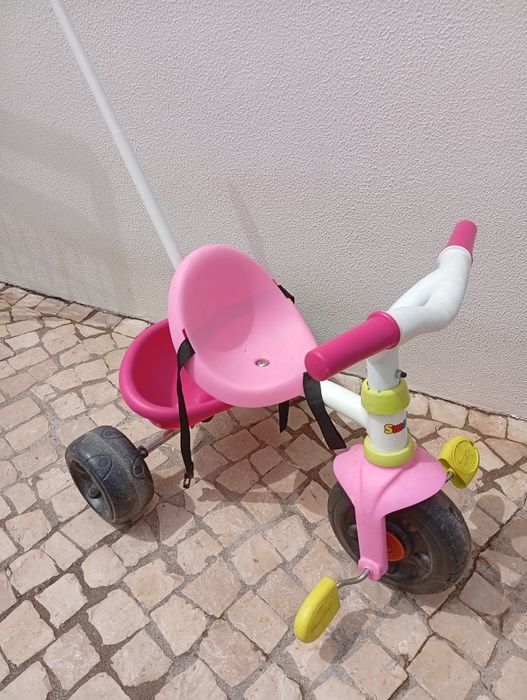 Triciclo criança