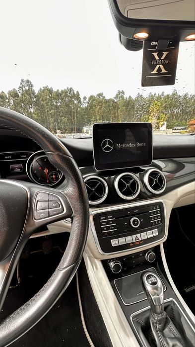 Mercedes-Benz CLA 180 d Shooting Brake - NOVA