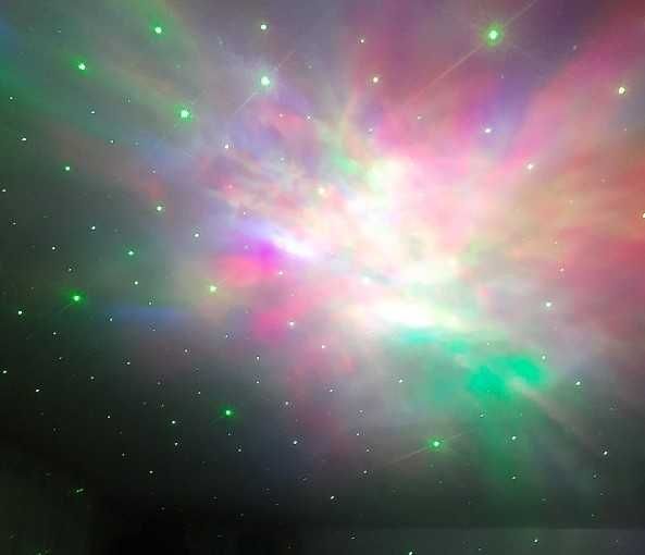 Galaktyczna Lampka Nocna dla Dzieci Projektor Gwiazd Astronauta Biały