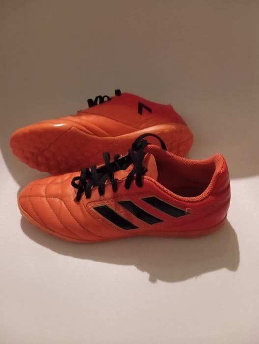 Adidasy Predator 38