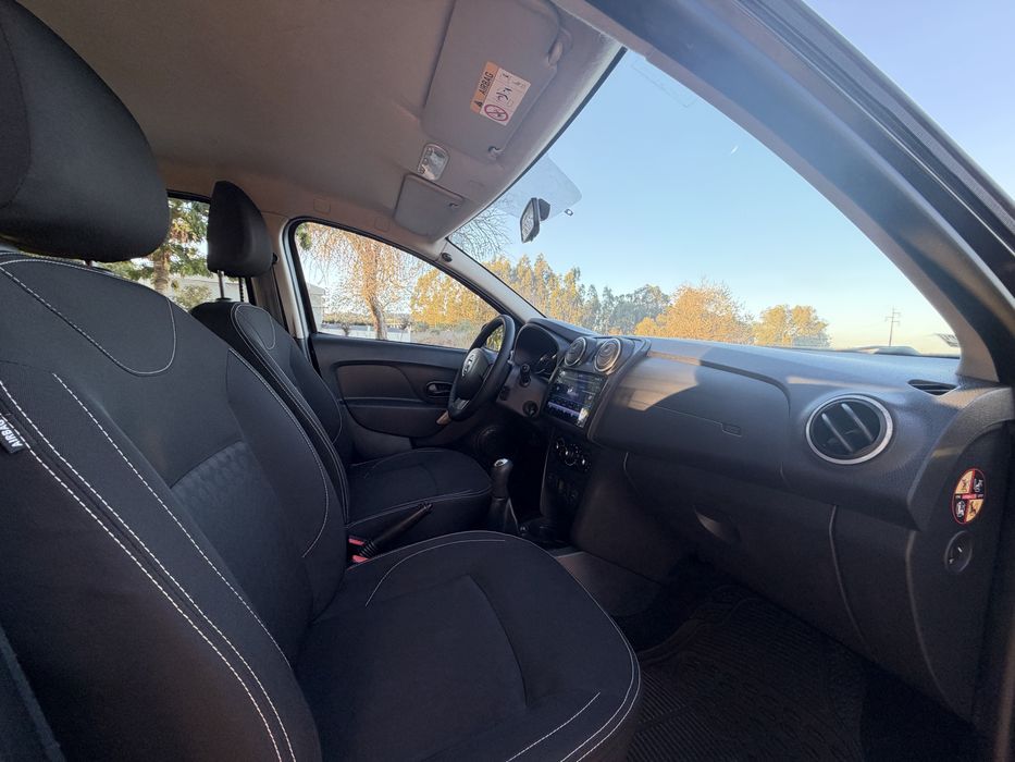 Dacia Sandero 1.2i (16v) - Bi-Fuel - 18 Meses de Garantia