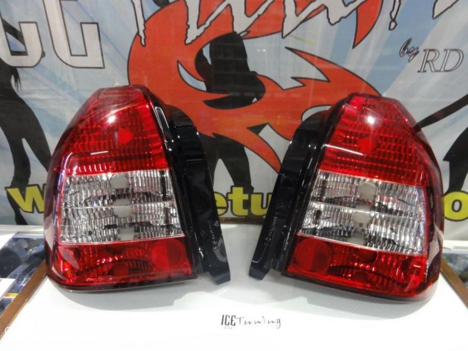 Faróis / farolins Honda Civic EK, EJ 96-00 3 portas Vermelho/Cristal C/2 anos de garantia