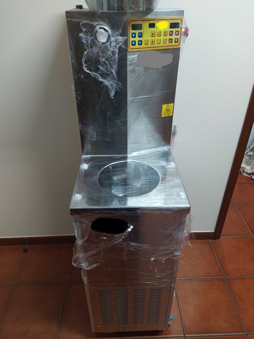 Máquina Temperadora de Chocolate-8kg-Excelente Estado - NEGOCIÁVEL