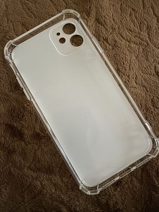 Чохли на 11 IPhone