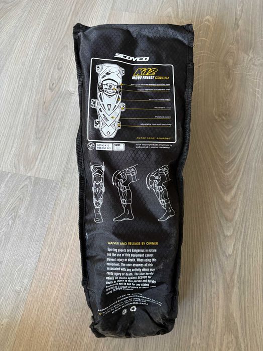 Joelheiras e caneleiras Scoyco K12 para motocross/enduro