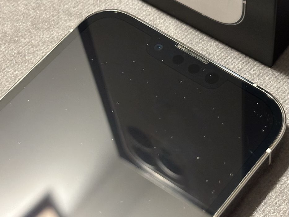 Apple iPhone 13 Pro 256 GB srebrny / stan idealny