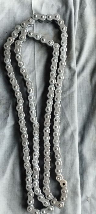 Продам сальниковую цепь 530 для  мотоцикла