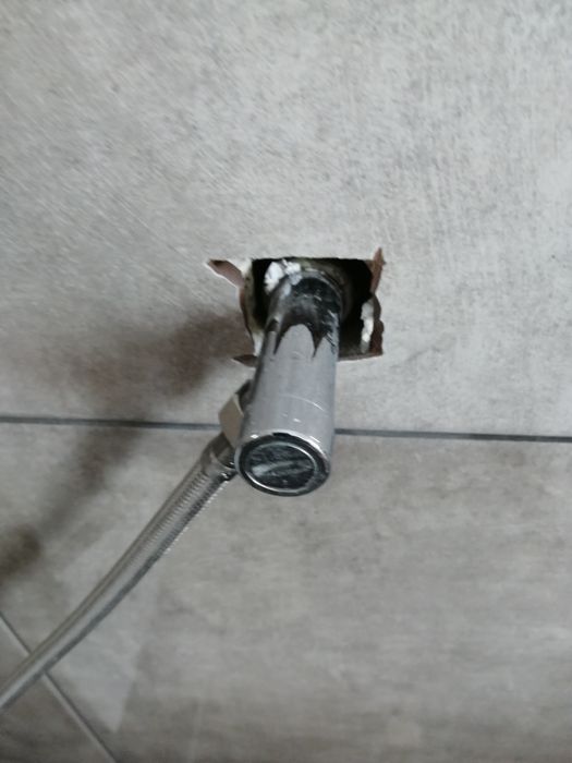 Manutenção e Remodelação de Casa e Apart_os/Luz, Água,  Azulejos,  etc