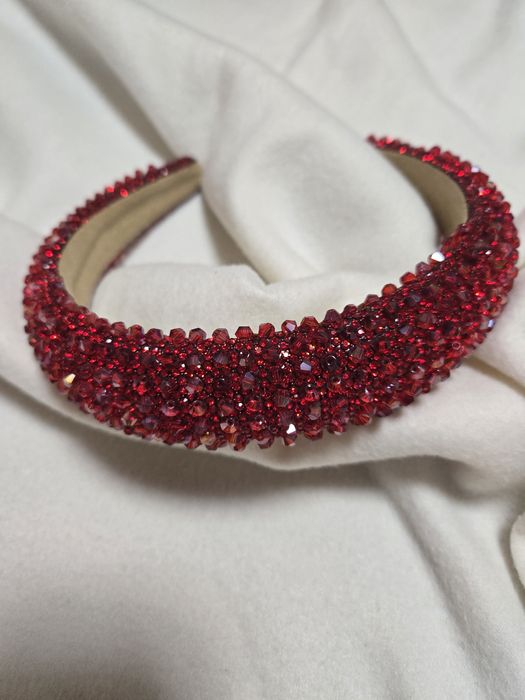 Обруч на волосся святковий