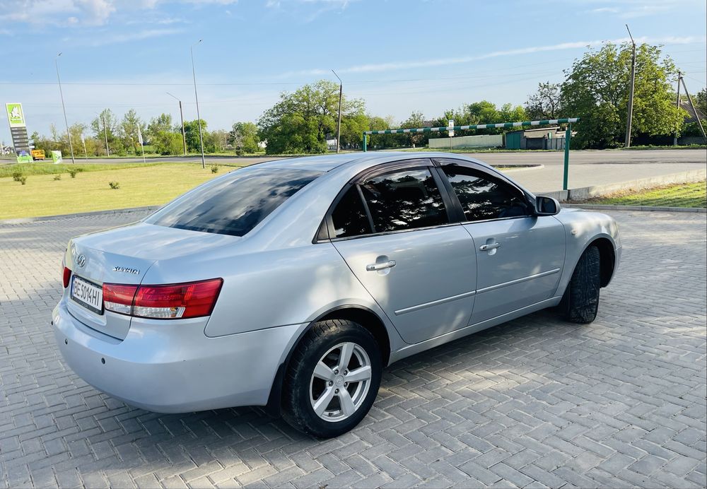 Hyundai Sonata 2006 -  Газ/Бенз , АВТОМАТ