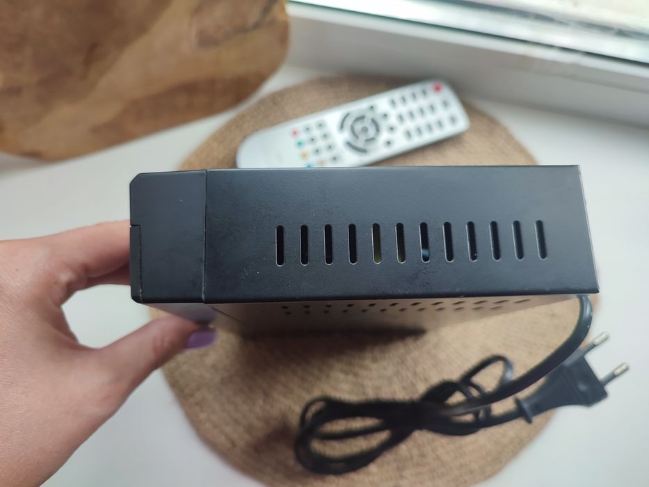 Спутниковый тюнер Eurosky es 4050
OLX.ua ОбъявлениEvroя Украины
Прилож