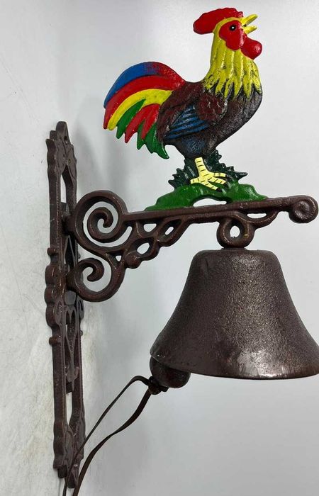 Piękny duży DZWON KOGUT kolorowy piejący dzwonek żeliwo