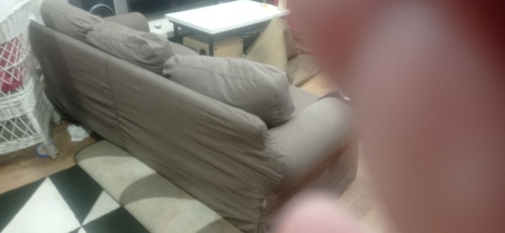 Sofá de três lugares IKEA