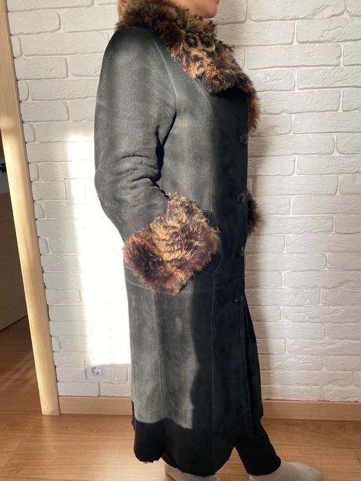 Дубленка натуральная почти новая размер S