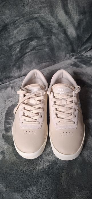 Sneakersy Lacoste Aura 38