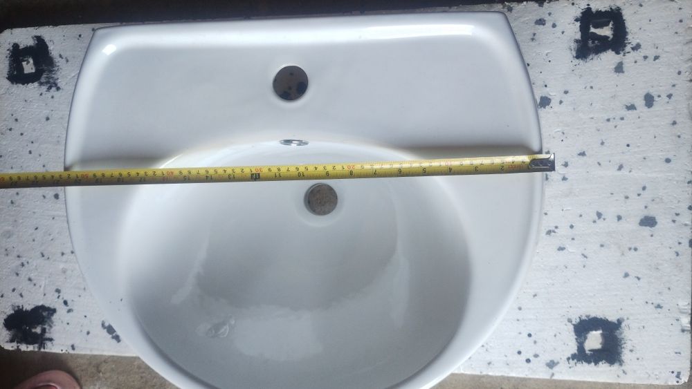 Umywalka ceramiczna lazienkowa