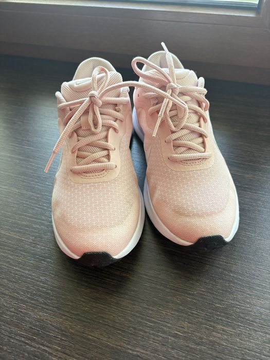 Кросівки для спорту, бігу Nike Revolution 7, 38 розмір, 24 см. устілка