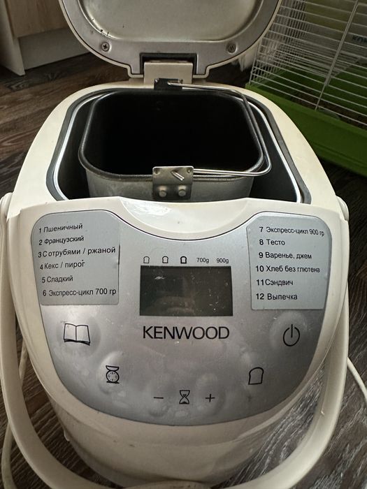 Хлібопічка Kenwood ВМ210 (порваний ремінь)