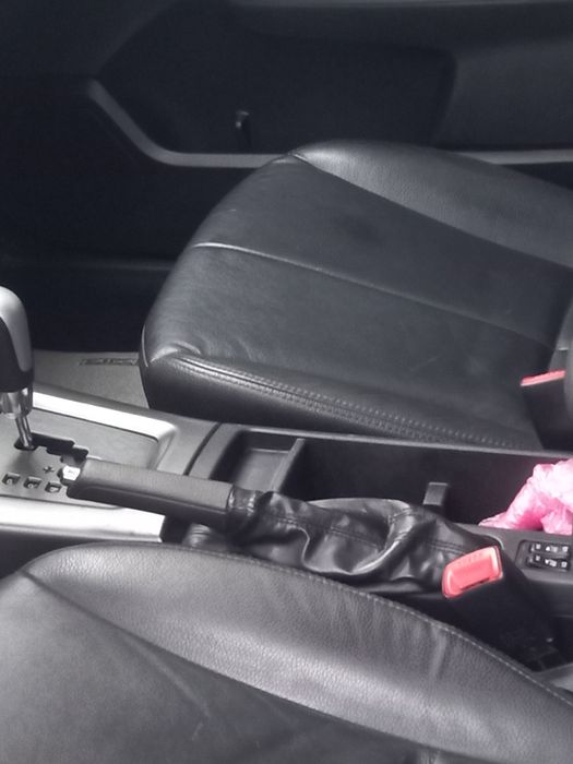 Автомобиль легковой.