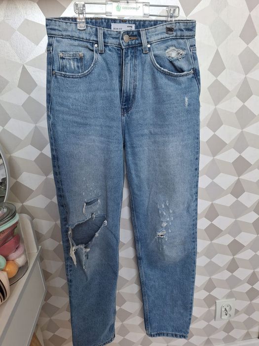 Sprzedam spodenie jeansowe firmy Sinsay 34