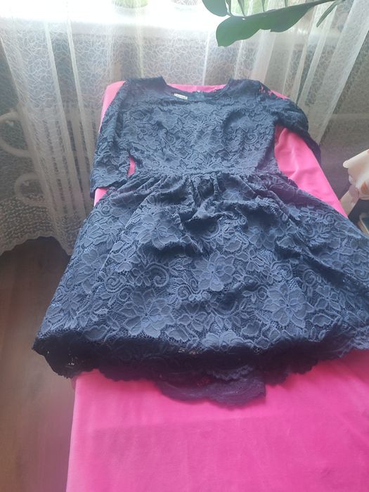 Продам гіпюрову сукню