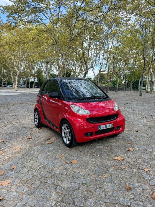 Smart Fortwo 1.0 MHD Automático | 2009 | Pele | CarPlay | Teto Panorâmico