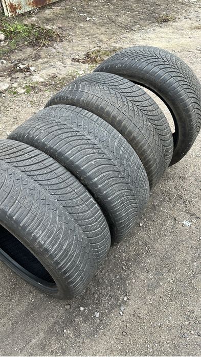 GOODYEAR 255/40R19 зима
